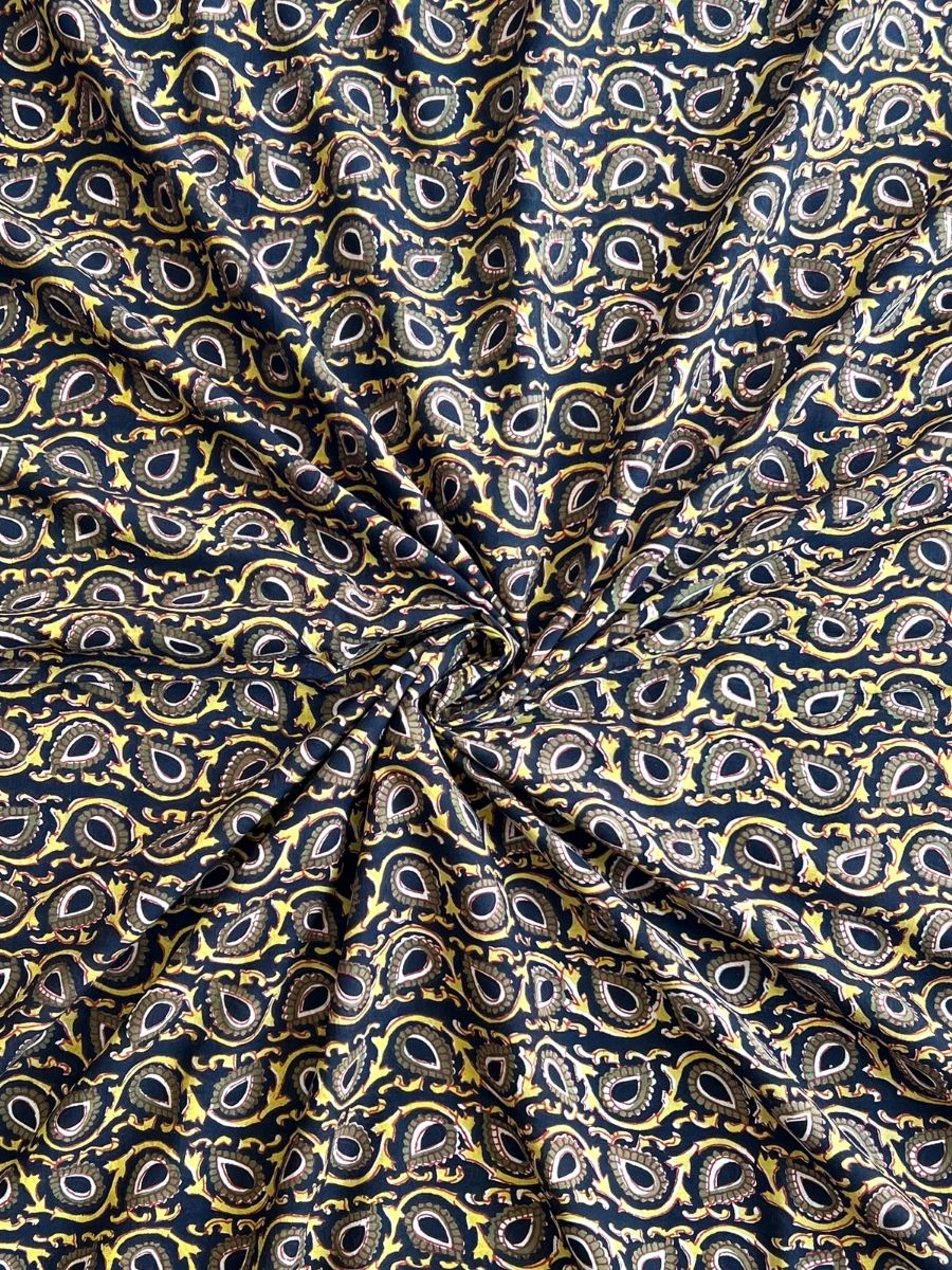 Black Kairi Cotton Fabric - Dorukh